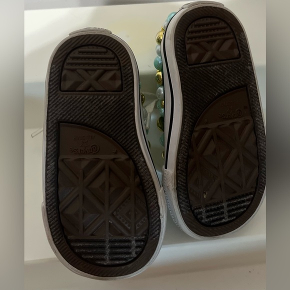Converse Kids Badazzeled Shoes!!! - Picture 10 of 12